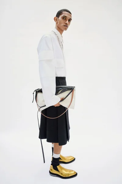 Look 3